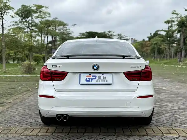 BMW 3 Series GT 2018