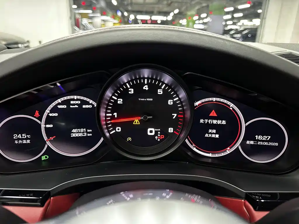 Porsche Cayenne 2020 — фото 14