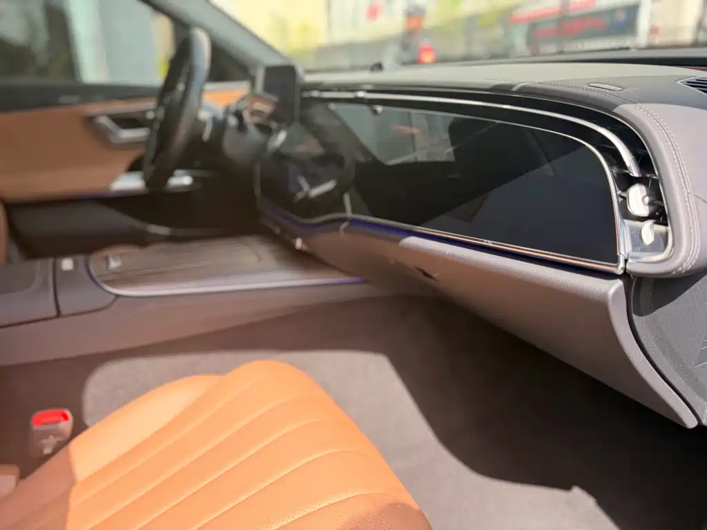 Mercedes-Benz E-Class New Energy 2024 — фото 21