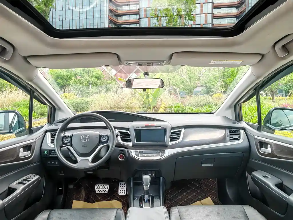 Honda Jade 2015 — фото 15