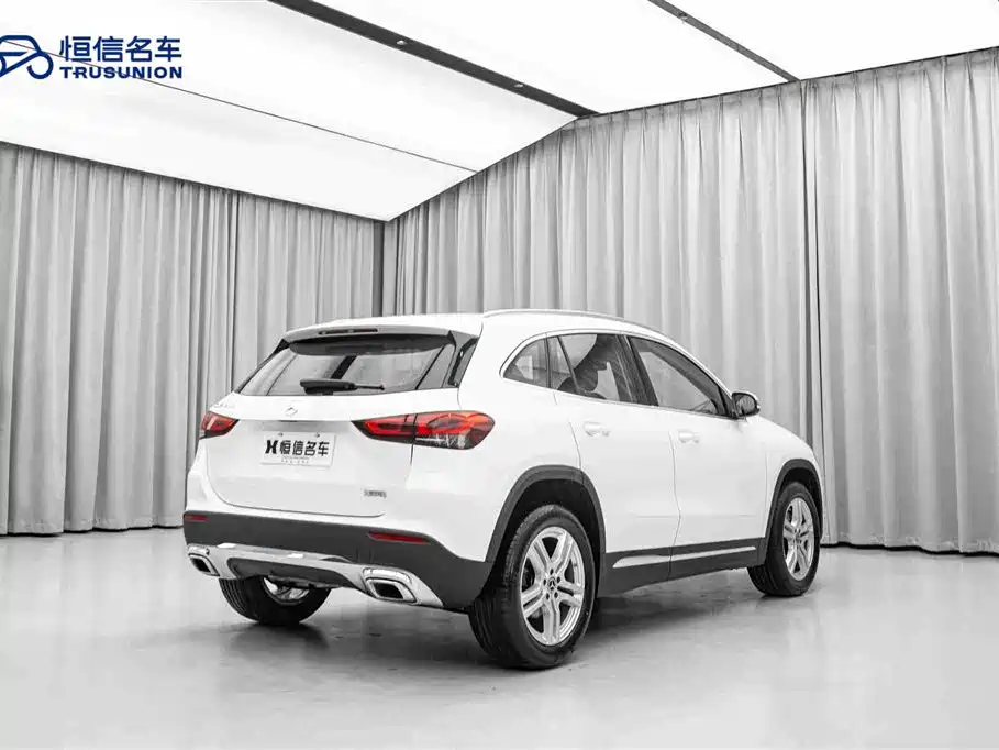 Mercedes-Benz GLA 2023 — фото 5