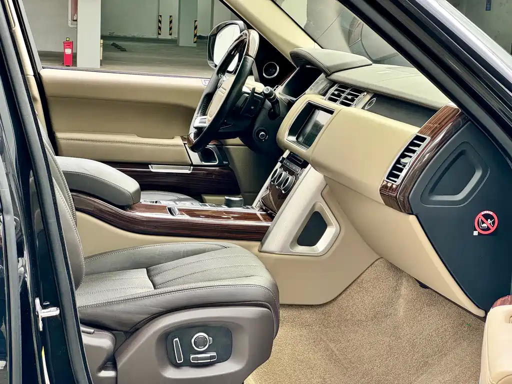 Land Rover Range Rover 2018 — фото 9