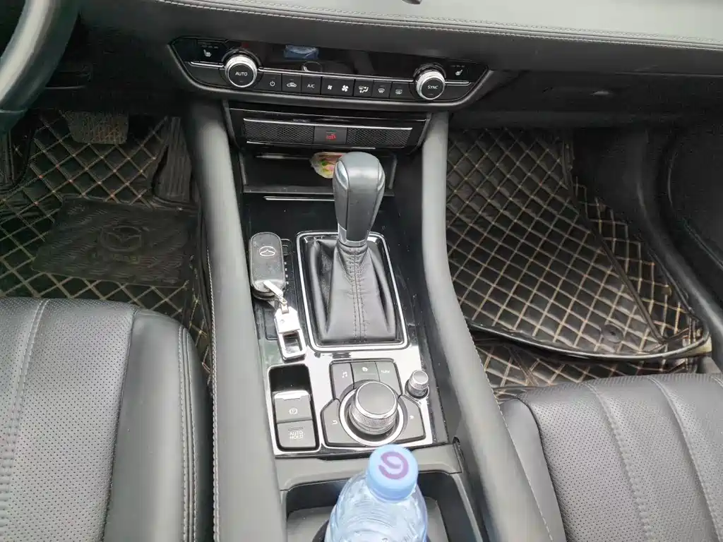 Mazda Atenza 2019