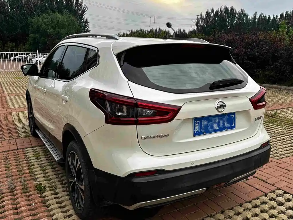 Nissan Qashqai 2022 — фото 17
