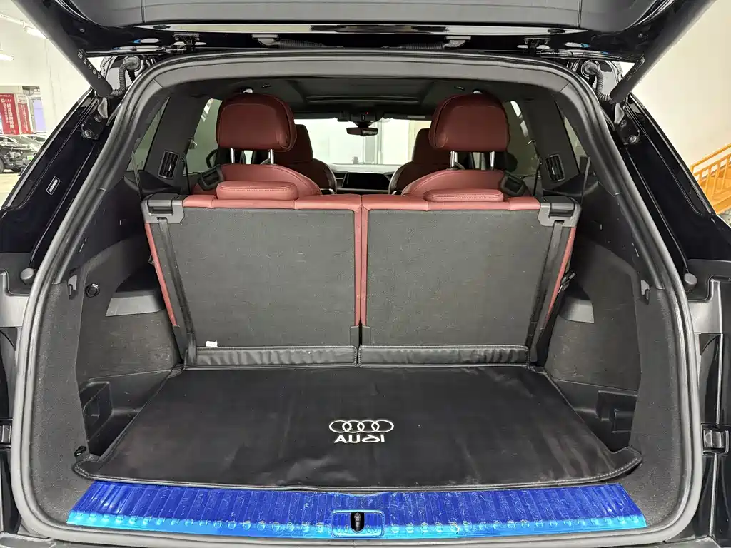 Audi Q6 2024 — фото 22