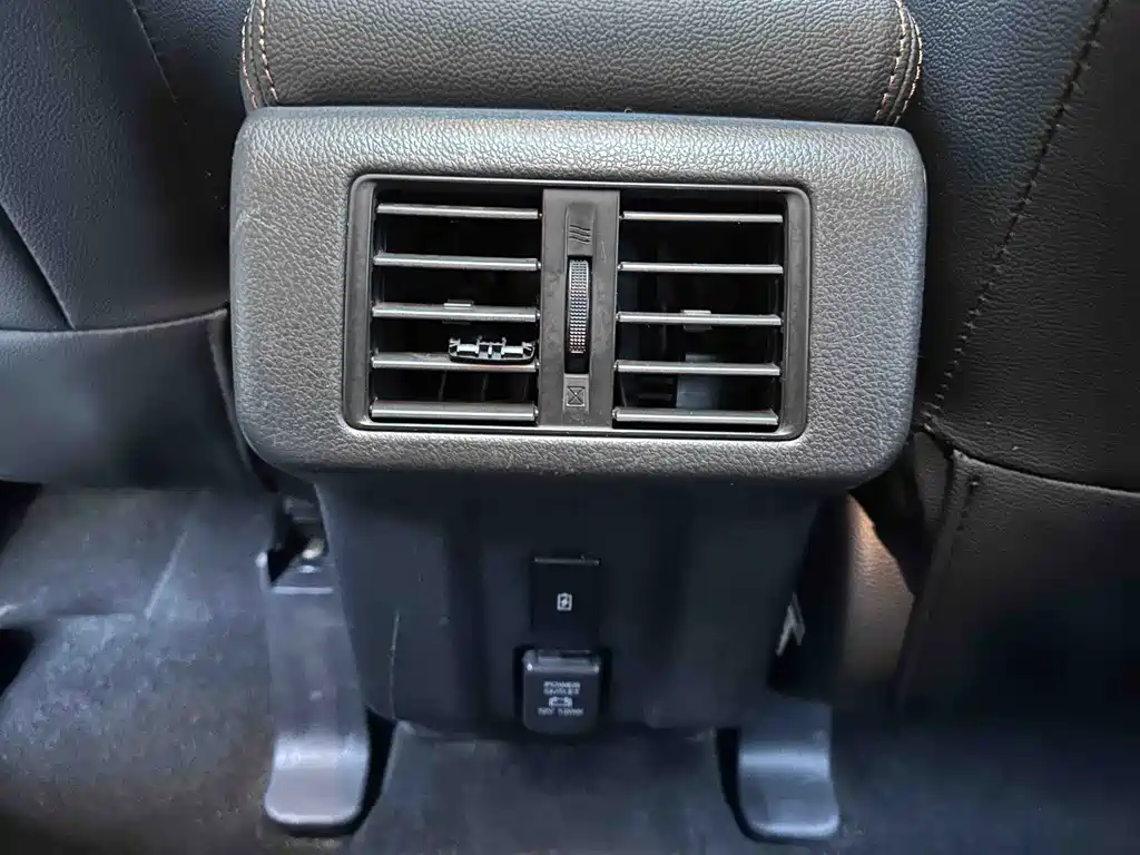 Mitsubishi Eclipse Cross 2021 — фото 17