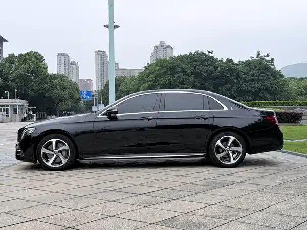 Mercedes-Benz E-Class 2018