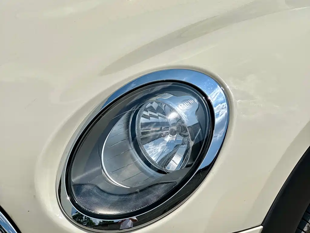 MINI Clubman 2019 — фото 17