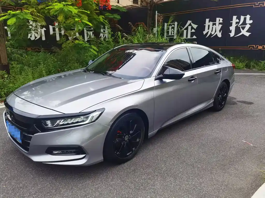 Honda Accord 2018 — фото 1