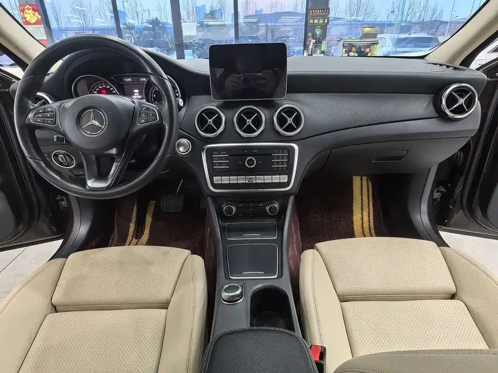 Mercedes-Benz GLA 2018 — фото 10