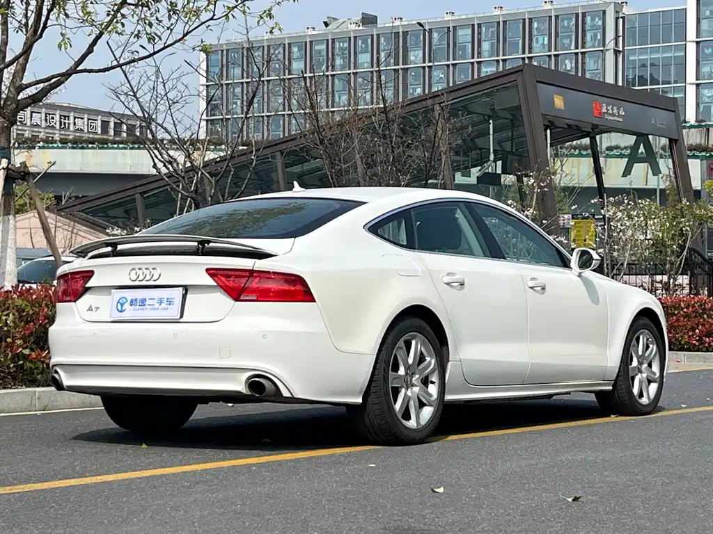 Audi A7 2014 — фото 4
