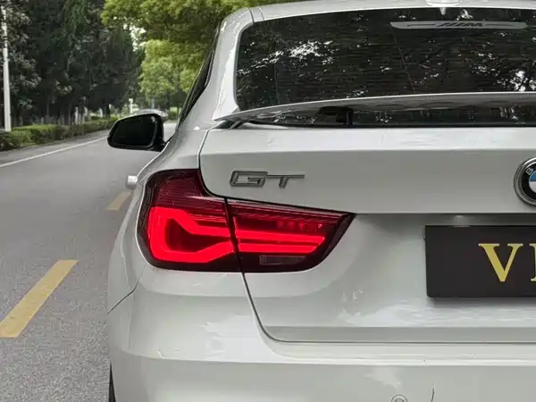 BMW 3 Series GT 2018