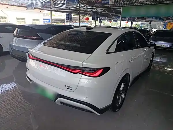 BYD Seal 06 2025