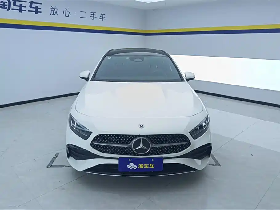 Mercedes-Benz A-Class 2023 — фото 2