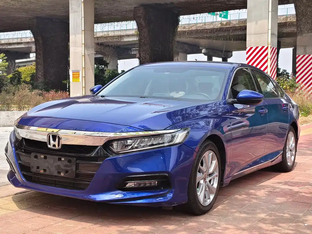 Honda Accord 2019 — фото 1