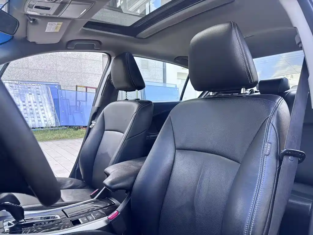 Honda Accord 2018 — фото 13