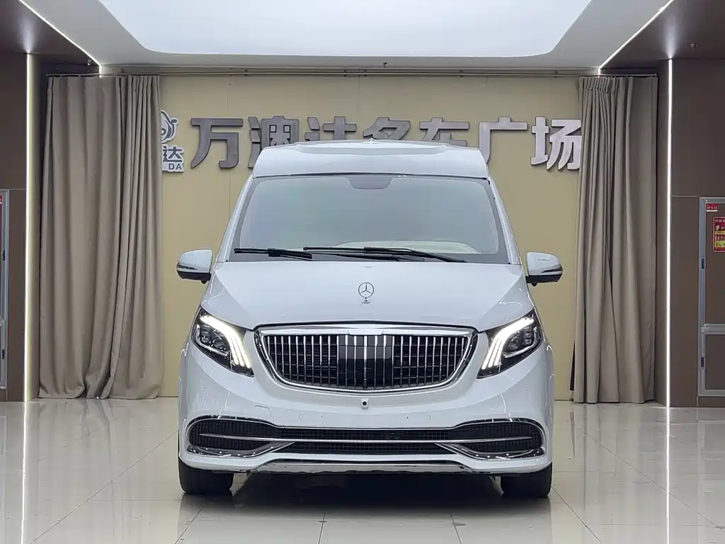 Mercedes-Benz Vito 2023 — фото 3