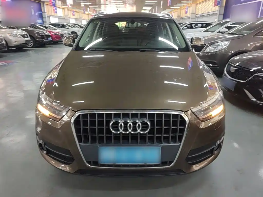 Audi Q3 2014