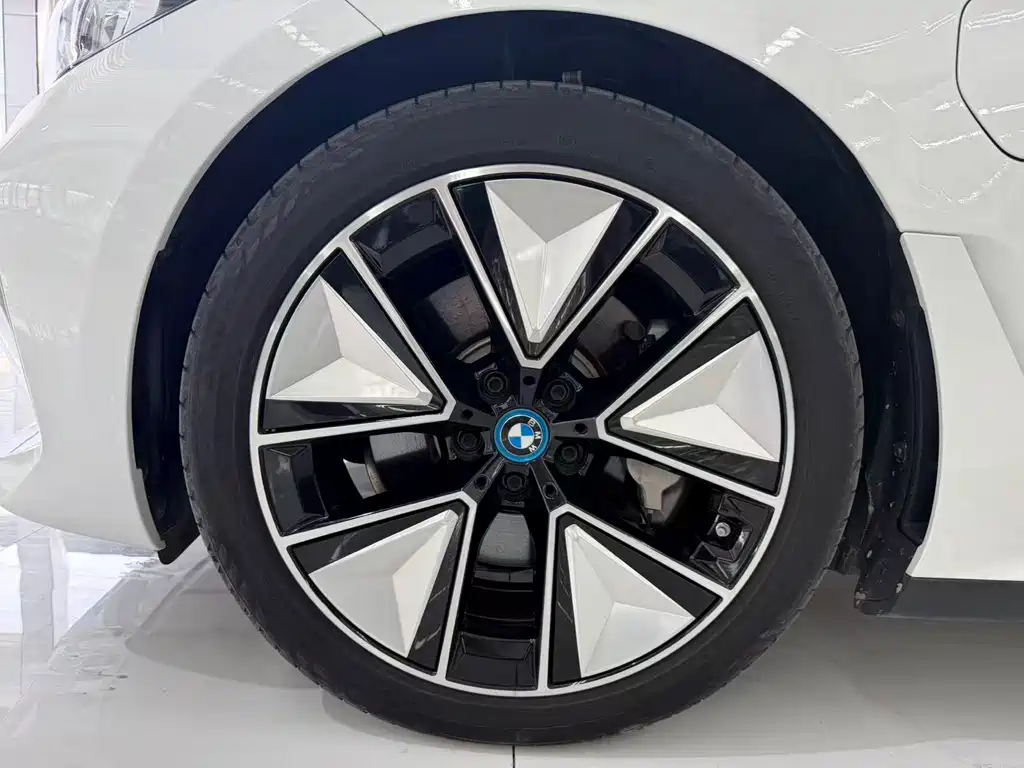 BMW i3 2025 — фото 12