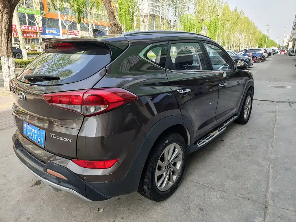 Hyundai Tucson 2017 — фото 10