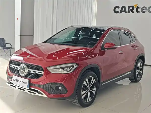 Mercedes-Benz GLA 2020