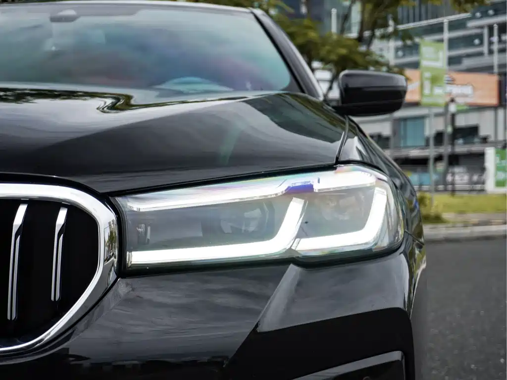 BMW 5 Series 2023