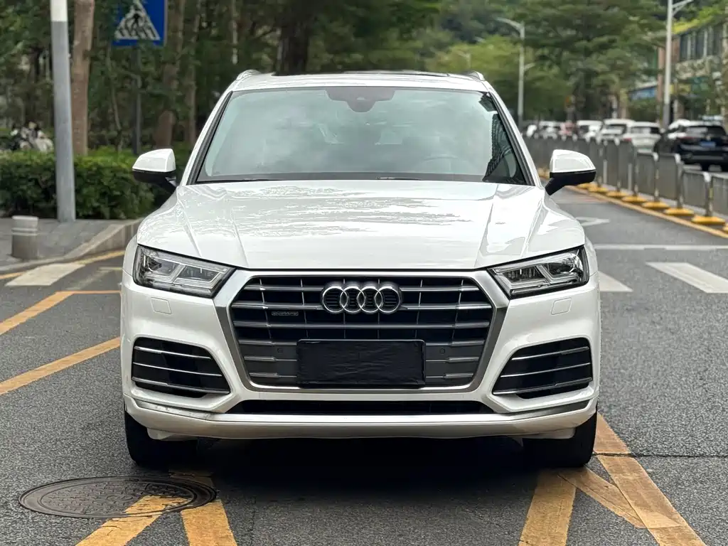 Audi Q5L 2021 — фото 2