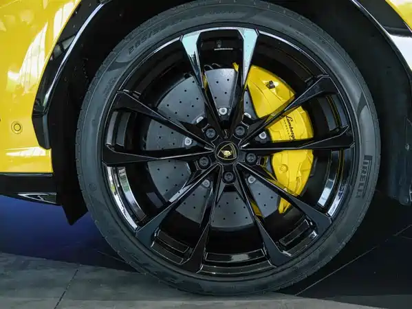 Lamborghini Urus 2023