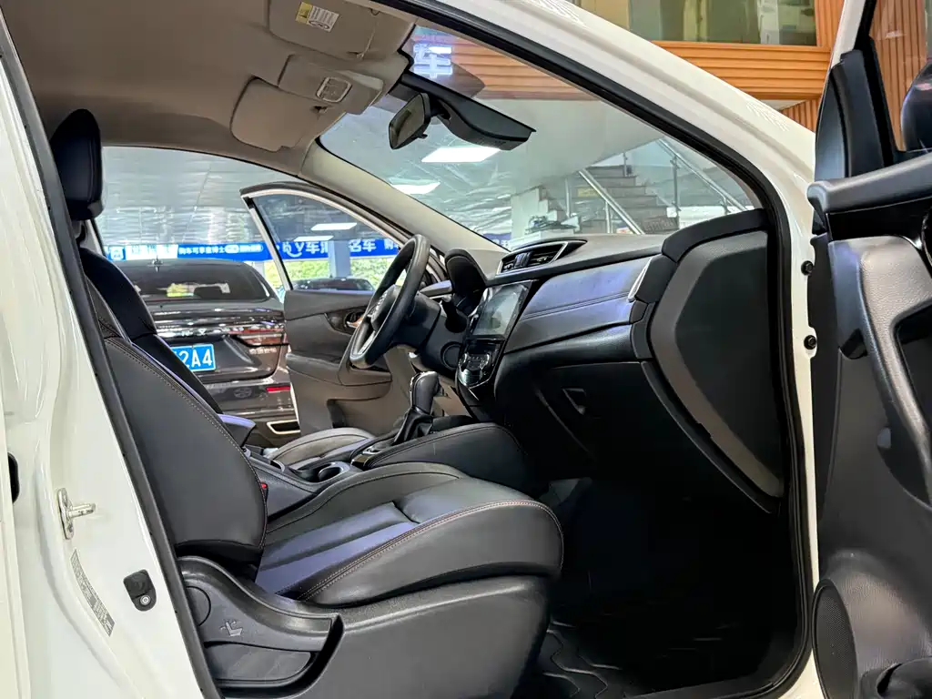 Nissan Qashqai 2022 — фото 10