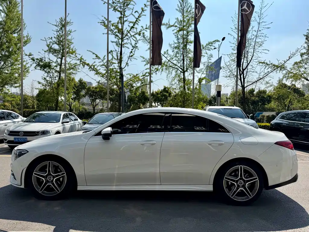 Mercedes-Benz CLA 2022 — фото 9