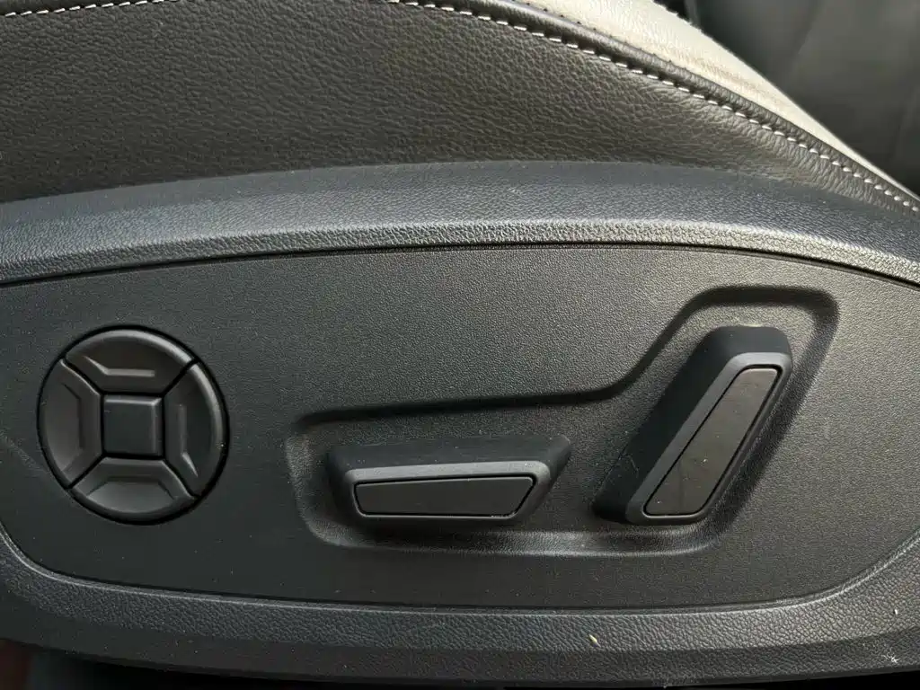 Audi Q3 2022 — фото 12