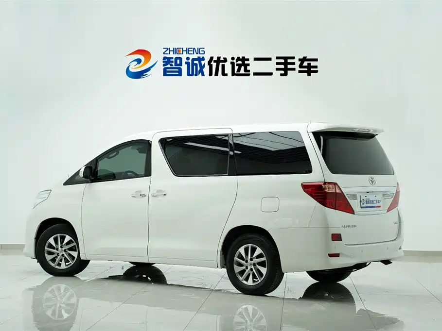 Toyota Alphard 2014 — фото 6