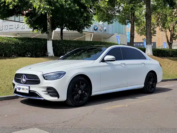Mercedes-Benz E-Class 2021