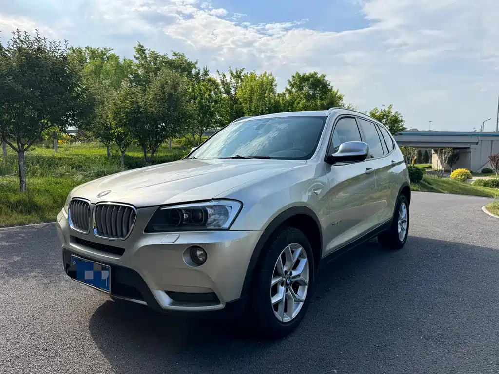 BMW X3 2011