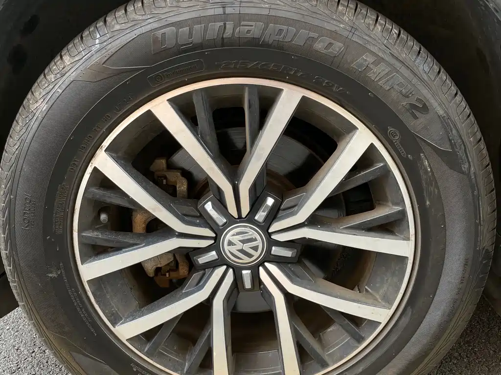 Volkswagen Tiguan L 2019 — фото 12