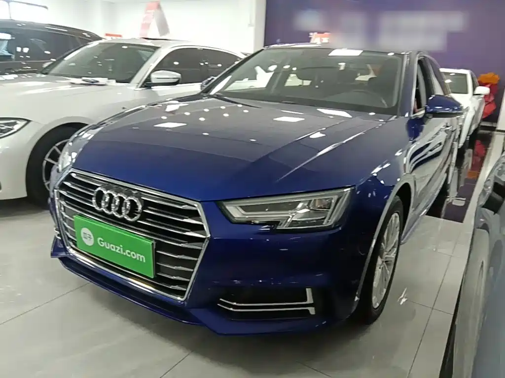 Audi A4L 2019