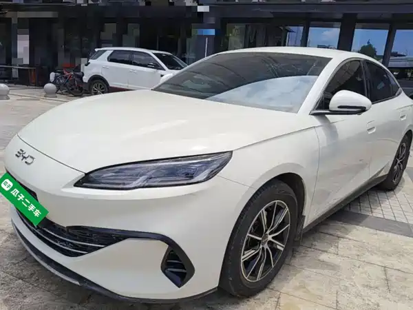 BYD Seal 06 2025