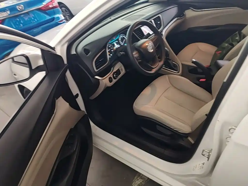 Buick Excelle 2020 — фото 16