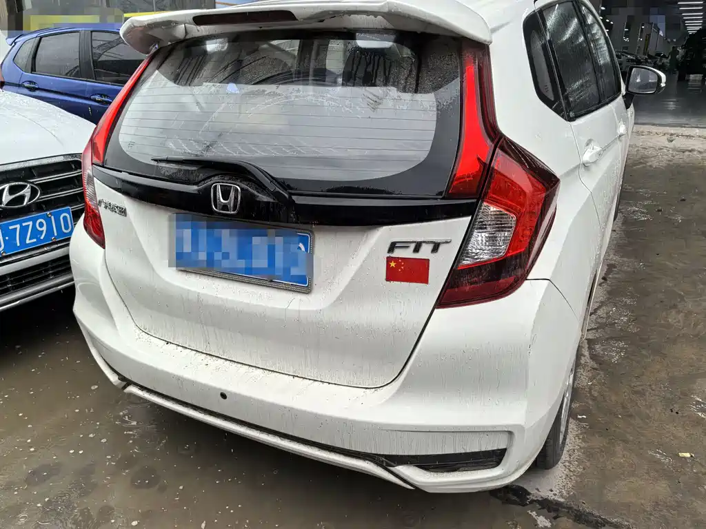 Honda Fit 2020 — фото 3