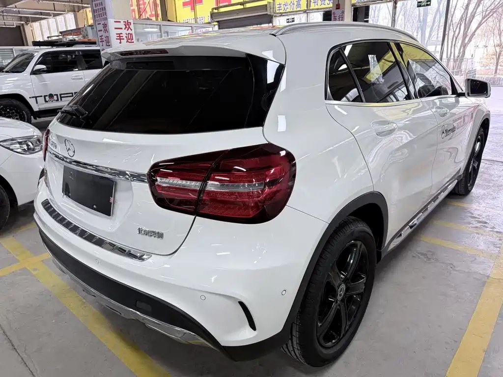 Mercedes-Benz GLA 2019 — фото 19