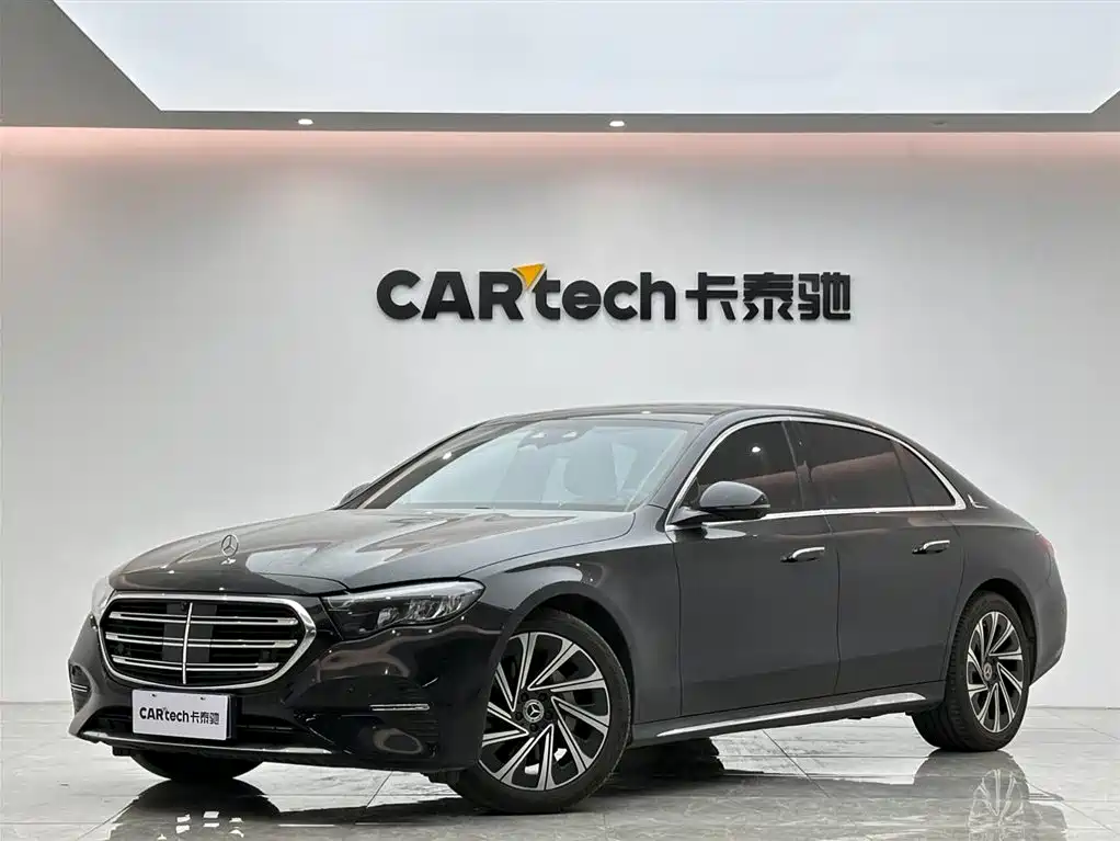 Mercedes-Benz E-Class 2024