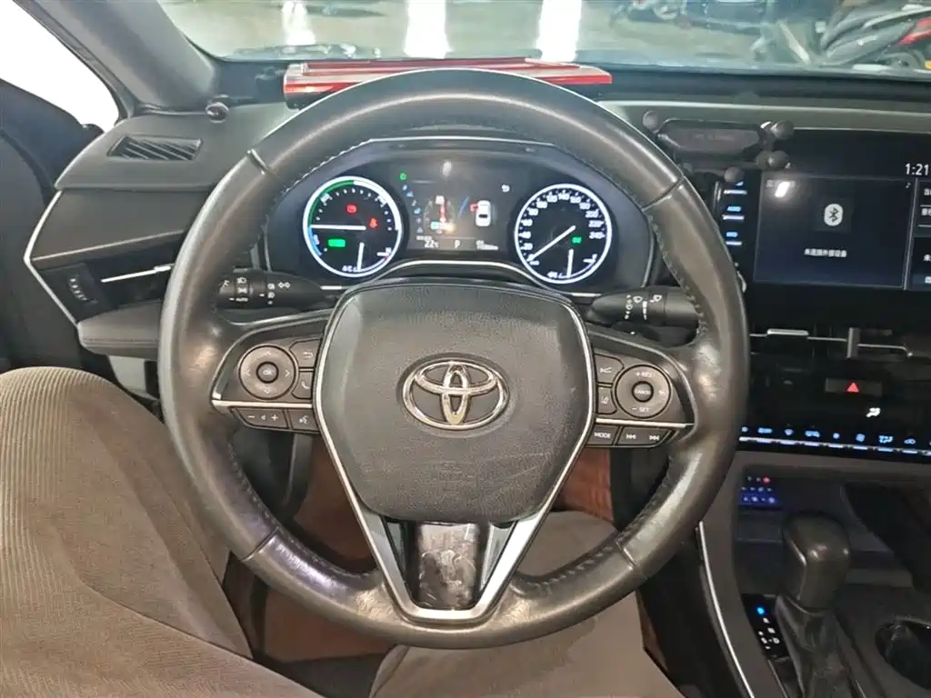 Toyota Avalon 2020 — фото 11