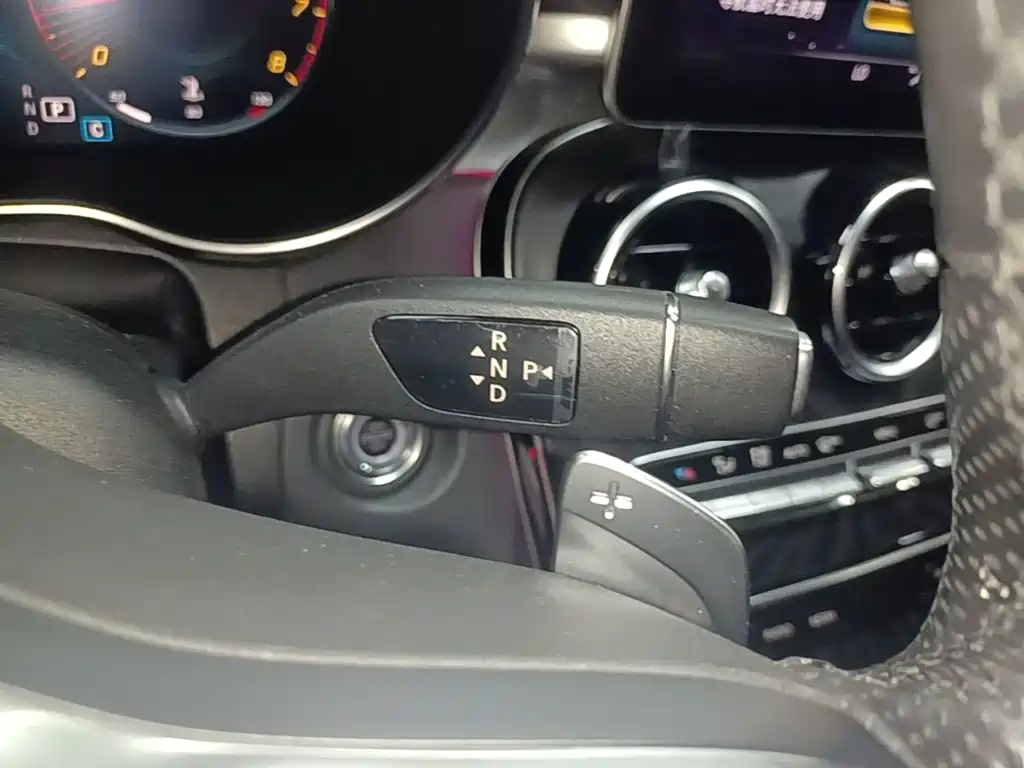 Mercedes-Benz C-Class 2020 — фото 14