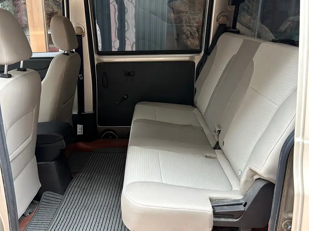 Wuling Hongguang V 2022