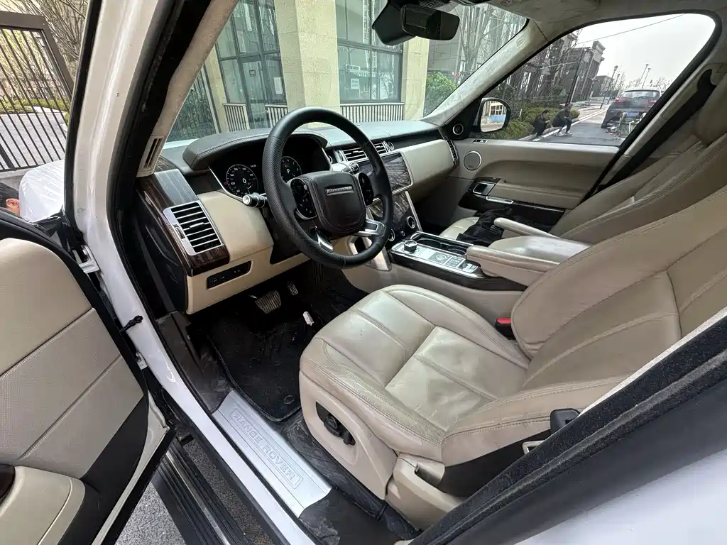 Land Rover Range Rover 2018 — фото 4