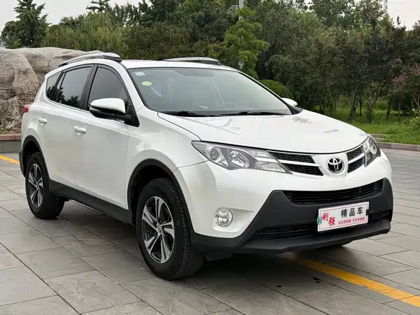 Toyota RAV4 2016
