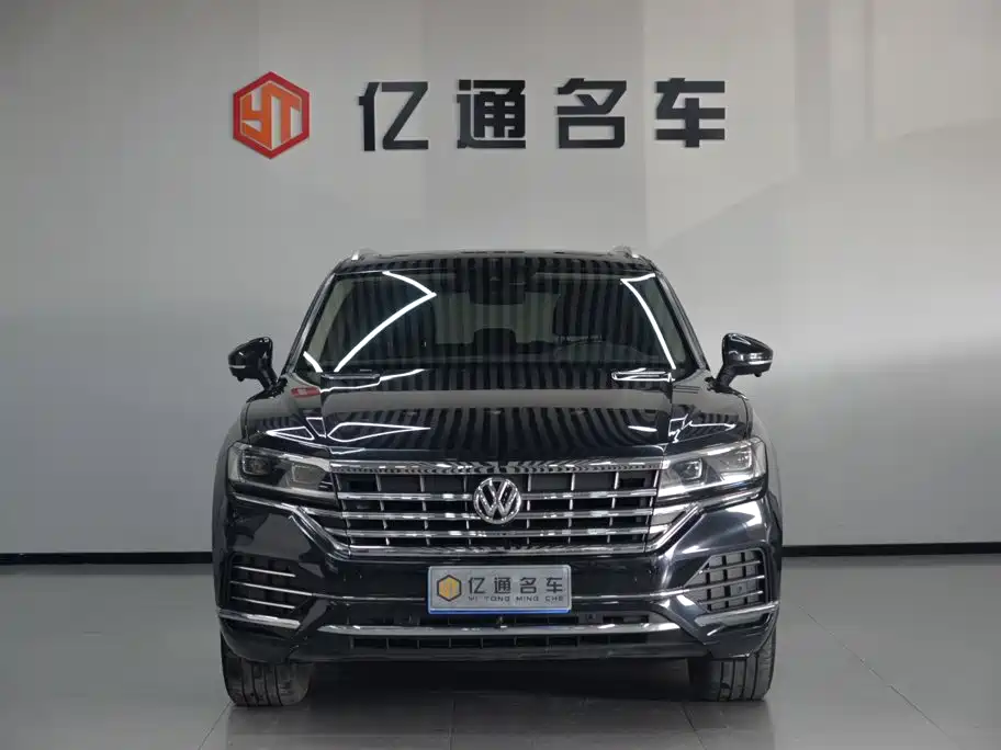 Volkswagen Touareg 2020 — фото 2