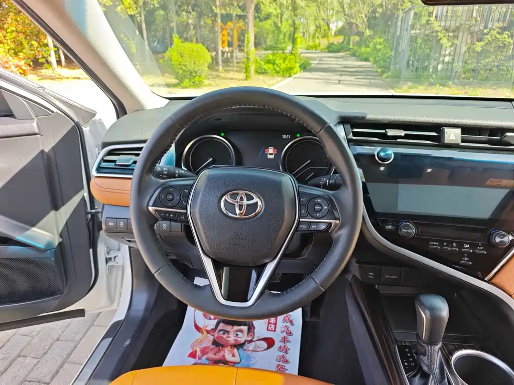 Toyota Camry 2021 — фото 14