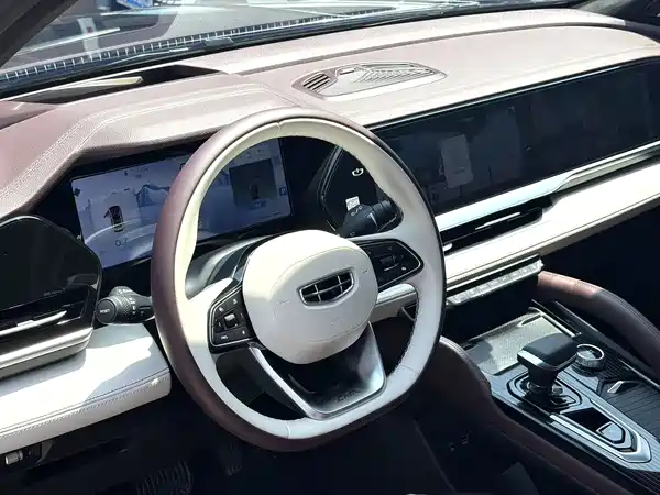 Geely Xingyue L 2021