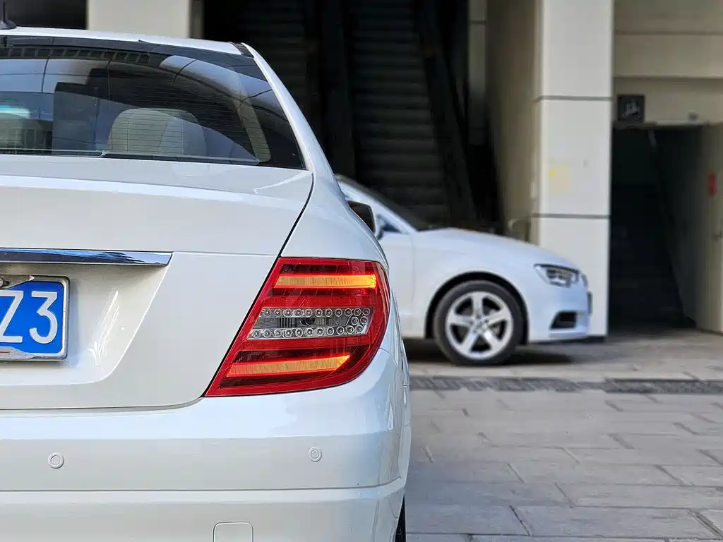 Mercedes-Benz C-Class 2013 — фото 21